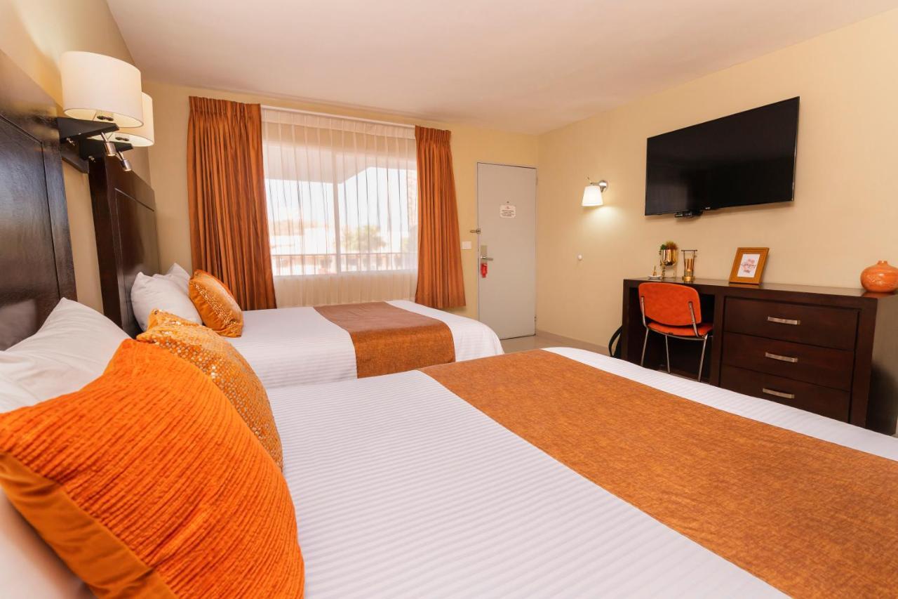 El Camino Hotel & Suites Heroica Caborca Exterior photo